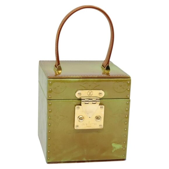 LOUIS VUITTON Monogram Vernis Bleecker Pouch Baby Blue - Picture 2 of 16